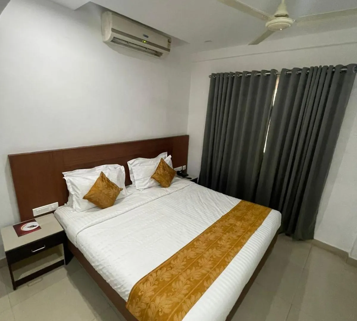 Kallada Sangeetha Hotels Thrissur